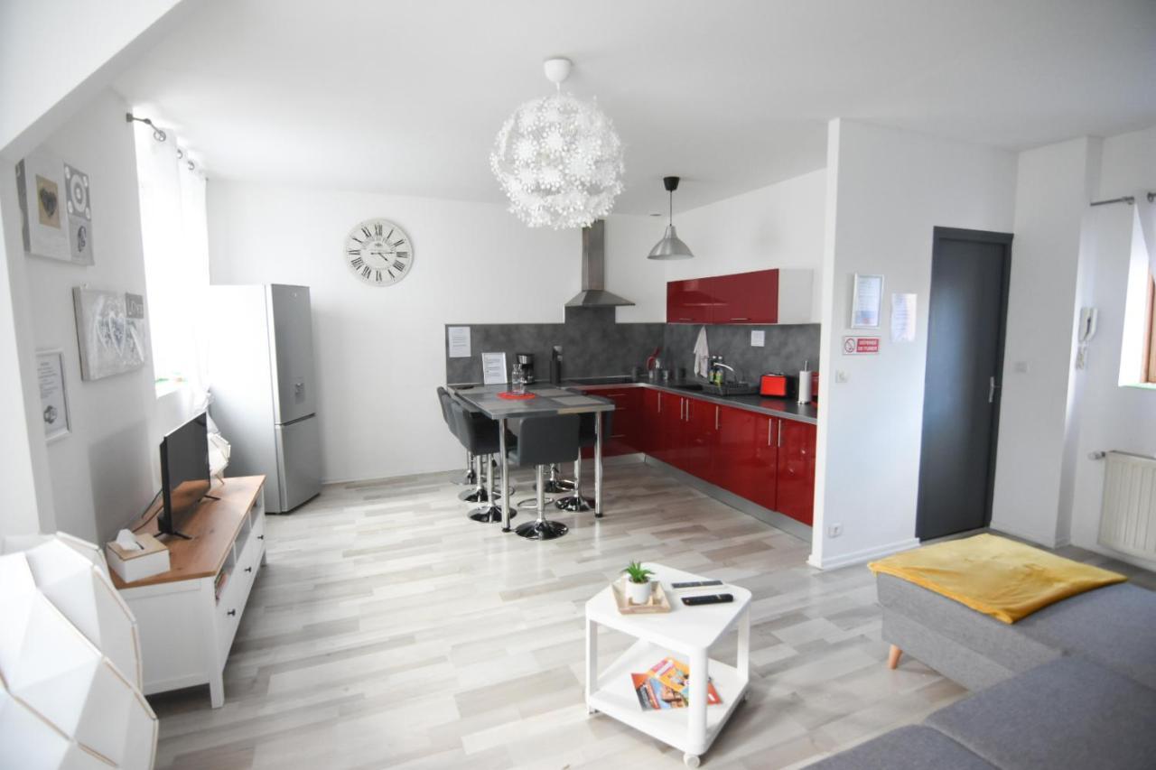 Appartement "Le Terminus " Gare-Cosy-Wifi 6 Personnes Saint-Quentin  Exterior photo